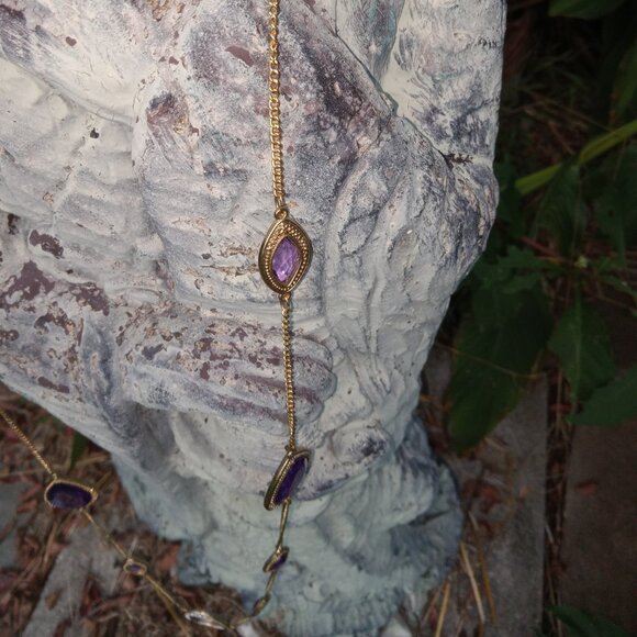 VINTAGE PURPLE GLASS OPERA LENGTH GOLD TONE NECKLACE with Rhinestones - Picture 5 of 6